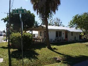 Bradenton vacation cottage rental close to Sarasota
