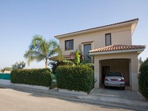 Three bedroom villa (front)