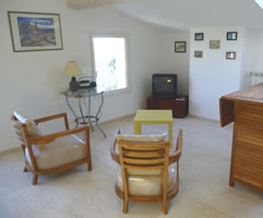 Light and spacious interior