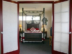 Third bedroom with a queen bed