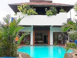 Santi Thani holiday villa in Koh Samui