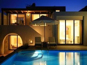 Thalassa Villas by Night