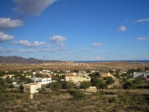 1 LB Viewsto the sea