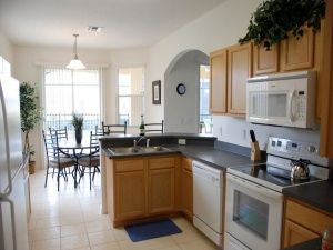 Breakfast room from kitchen