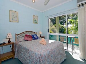 Queen bedroom with balcony