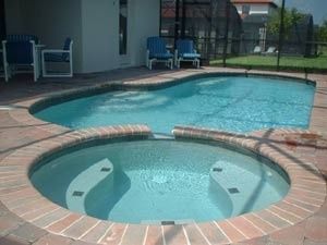 Private heated pool / spa
