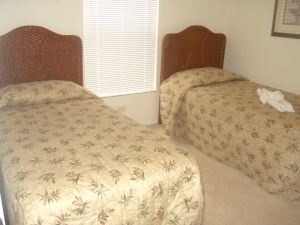 Twin bedroom