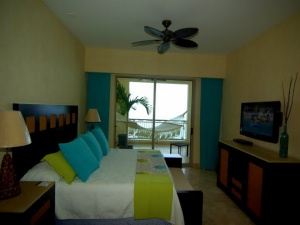 All bedrooms have nice LCD TV