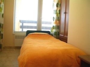 Twin room with 2 singke beds