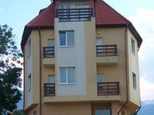 All windows offer nice views