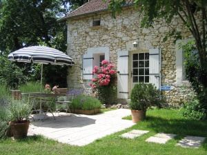 Dordogne holiday cottage rental near Eymet