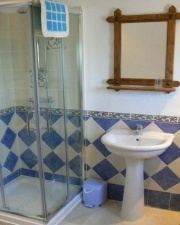 La Casita shower room