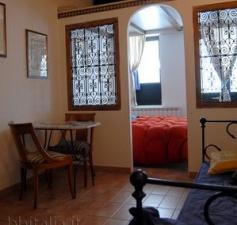 room cellini vicolo cellini 14