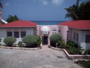 Secluded Oceanfront Home
