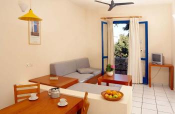 Villa Iokasti Apartments