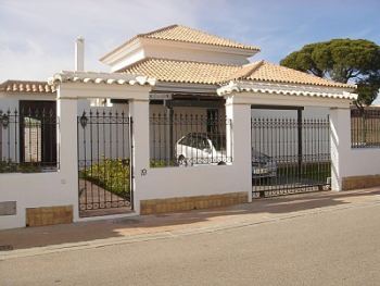 Parking at front of villa