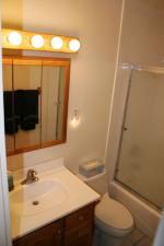 Bathroom With Shower/Tub