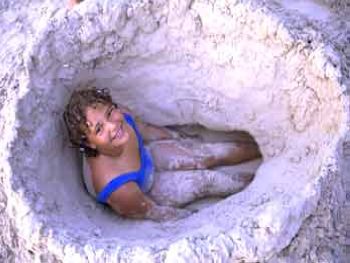 free beach activities