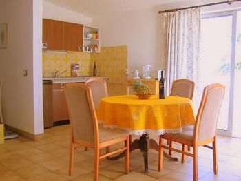 Dining area and kitchenette