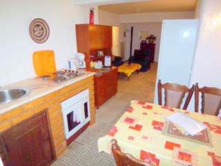 Kitchenette with dining area