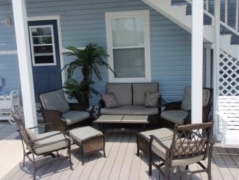 Comfy Outdoor living room