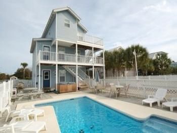 Corner lot. pool w/fence