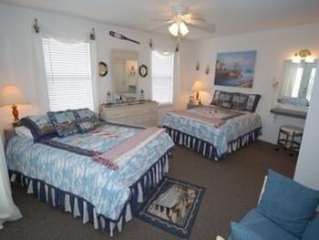 Shipwatch king & queen beds