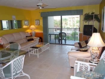 St Augustine Beach beachfront family condo