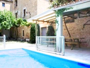 Banyoles family holiday villa Spain