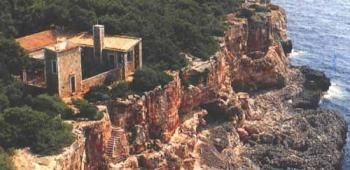 Portopetro seafront holiday villa in Mallorca