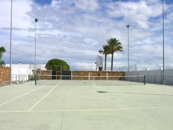 Tennis court