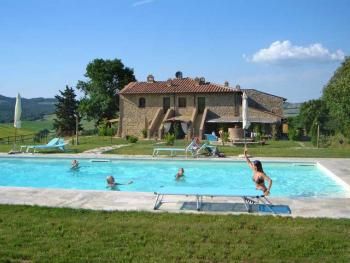 Casale Refoli pool