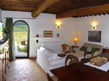 Apart FRASSINO living room