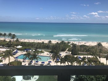 Miami beach vacation condo rental