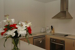 Full kitchen