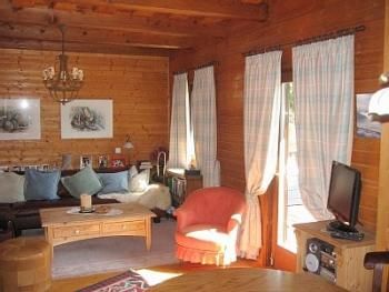 Living room in Parterre flat