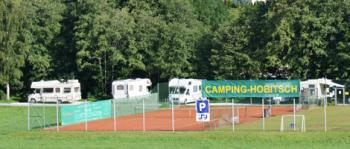 Tennis courts in club ,5 mins 
