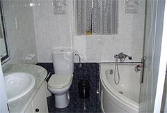 Main bathroom