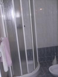 Ensuite walkin shower