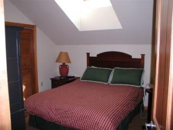 Master Suite, Queen Bed