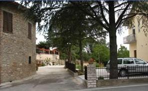 Country house drive up