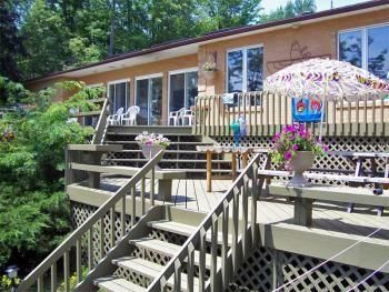 Big Rideau Lake Vacation Cottage in Portland