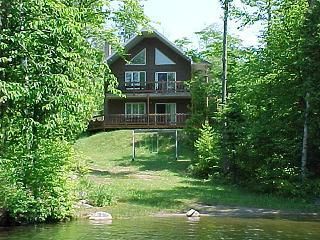 Quebec Self Catering Vacation Cottages Lake Mauricie Holiday