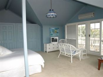 Large comfortable room