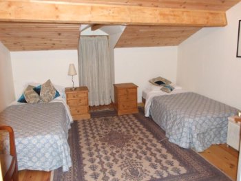 Twin room first floor