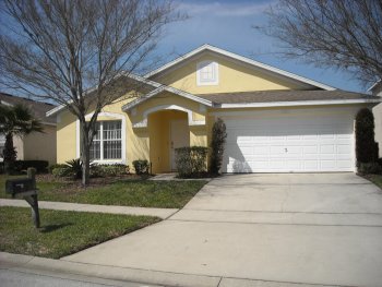 Hampton Lakes self catering villa