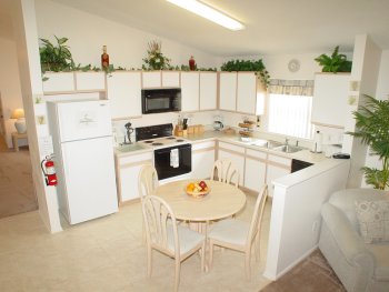 Fully fitted kitchen