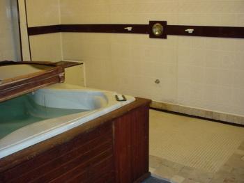 Mystic Island - Hot tub