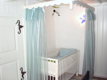 baby or child bed ( -3 years)