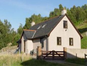 Tangusdale Holiday Cottage in Invergarry